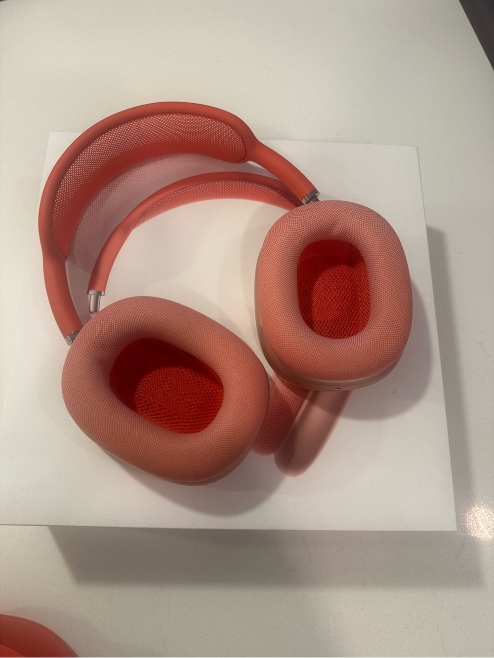 Apple AirPod Max - Picture 3 of 5